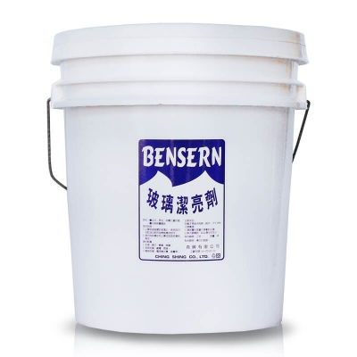 玻璃清潔劑