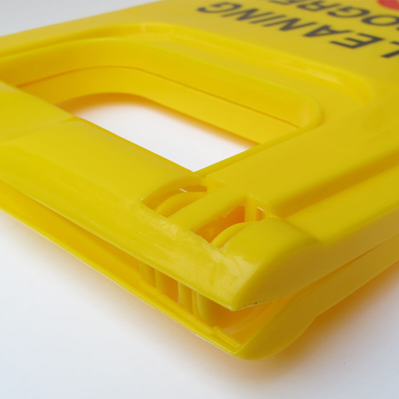 工作進行中告示牌